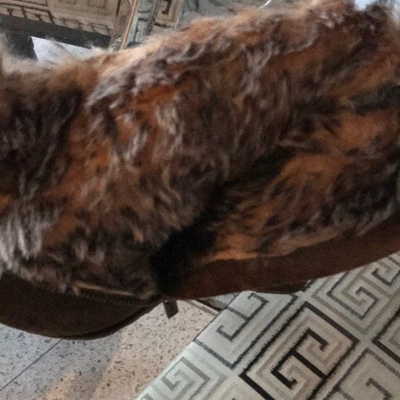 Calvin Klein suede oots - Picture 2 of 3